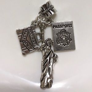 Statue of Liberty, Suitcase, Passport Dangle Charm